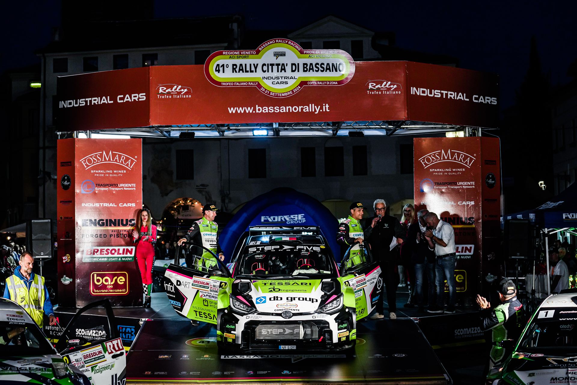 Cerimonia di premiazione del 41° Rally Città di Bassano sul podio finale